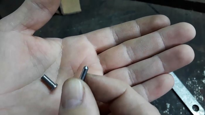 Come realizzare rivetti dalle unghie