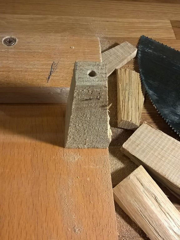كيفية صنع مخرز بسيط