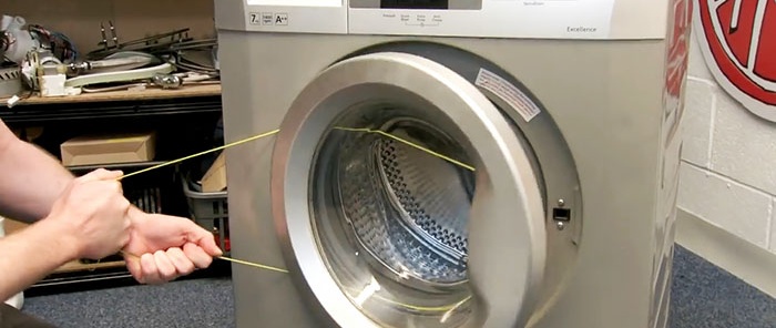 4 na paraan upang buksan ang pinto ng washing machine kung ito ay naka-jam