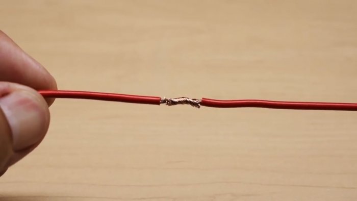 Kā perfekti pielodēt vadu bez lodāmura