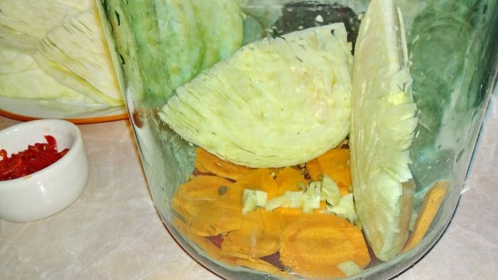 Sauerkraut rangup dengan bit penyediaan cepat