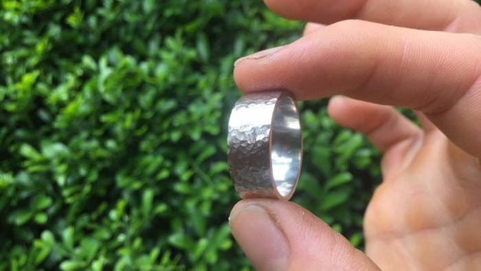 How to make a ring from an ordinary coin