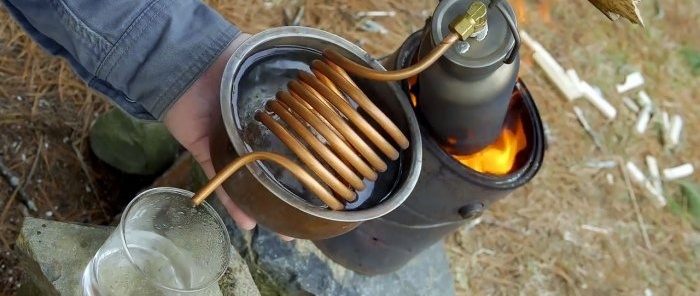 Do-it-yourself camping desalination maker