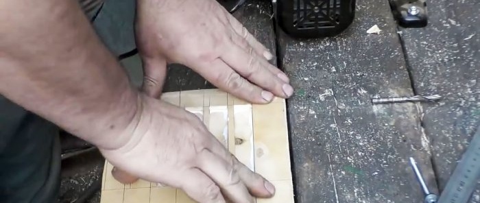 Hogyan készítsünk szellőzőrácsot fémlemezből
