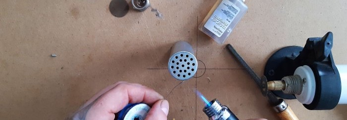Jak vyrobit ohřívač rukou kapesní trouby