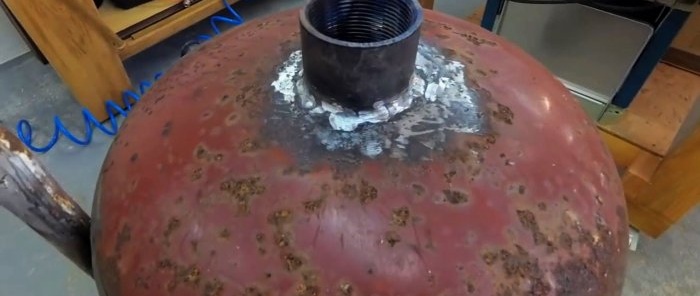 Hur man gör en sandbläster från en gasflaska
