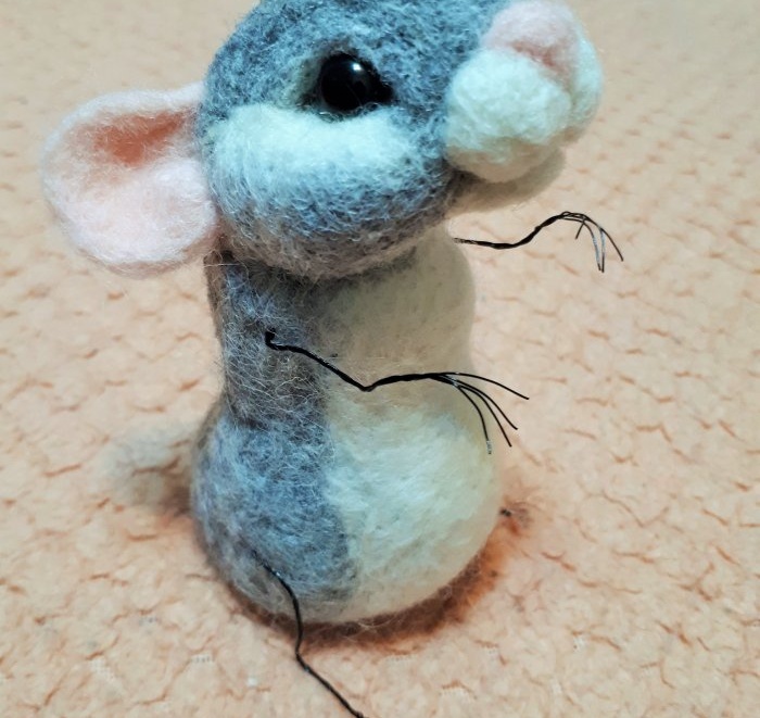 Mouse wool toys