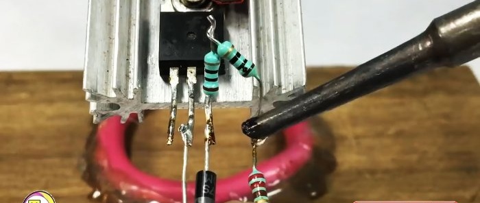 Transformateur fait maison de 6 V à 30 000 V