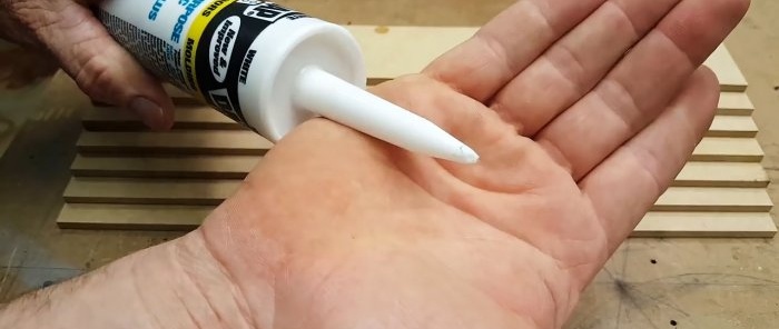 Come aprire correttamente un tubo in silicone per svolgere il lavoro in modo efficiente
