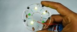 A simple LED flasher using transistors