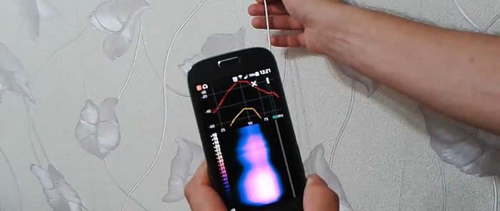 Detector de cablejat ocult des d'un telèfon intel·ligent