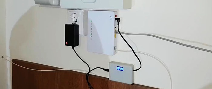 So erstellen Sie eine unterbrechungsfreie Mini-12-V-Stromversorgung für einen Router