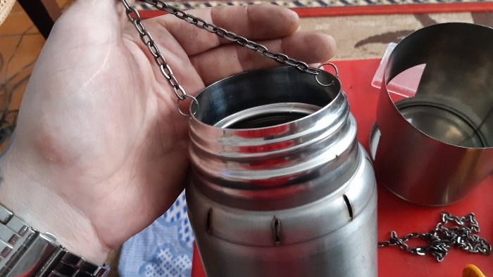 Com fer un samovar de càmping amb termos antics