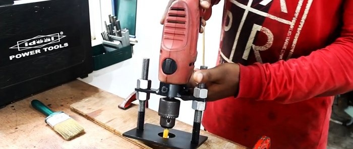 How to turn a drill into a router using simple equipment