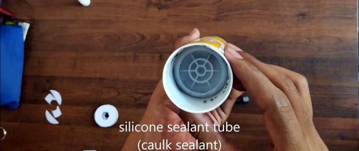 Cách sử dụng keo silicone từ ống không cần súng