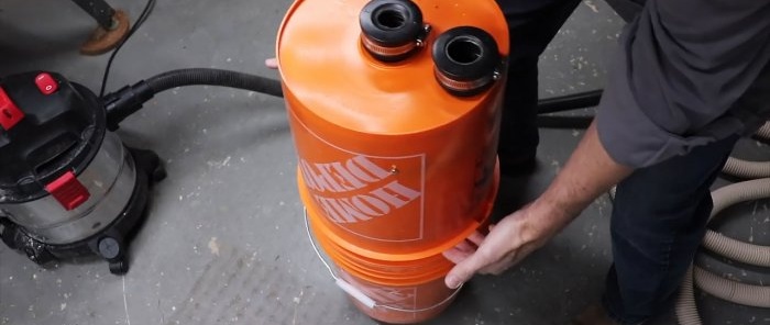 Jednoduchý a levný cyklónový sběrač prachu pro vysavač ze dvou kbelíků