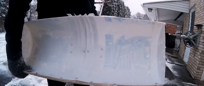 How to make a snow shovel from a putty bucket
