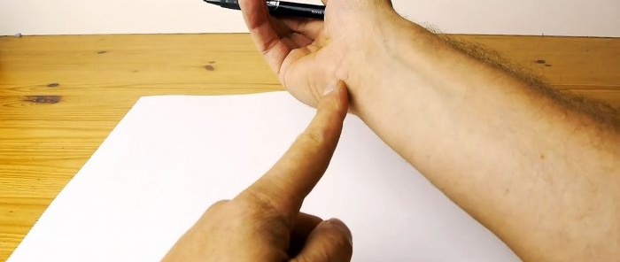 How to draw perfectly smooth circles by hand