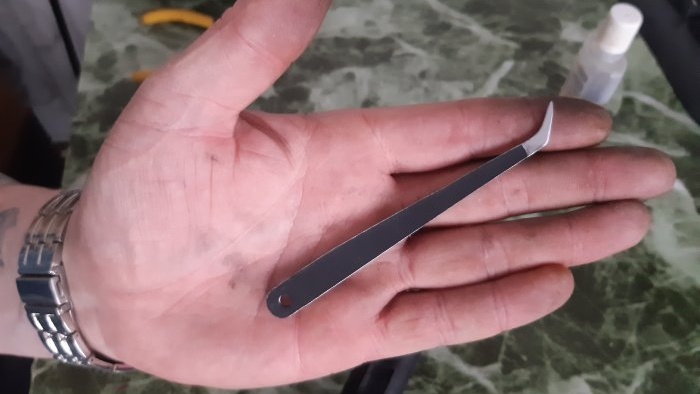 How to make good tweezers from fabric for metal