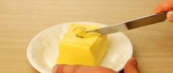 איך לרכך חמאה בכמה דקות בלבד