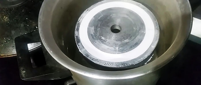 Sådan laver og tørrer du hurtigt en silikonepakning