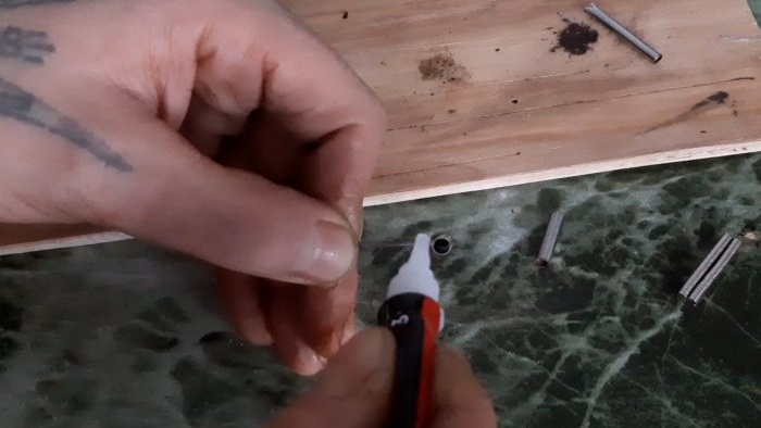 Как бързо и лесно да направите мощна магнитна закопчалка за дантела на верижка