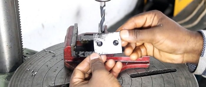 How to make a powerful vice from a diamond screw jack