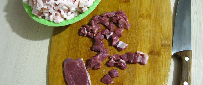 Sosej daging babi dan daging lembu buatan sendiri
