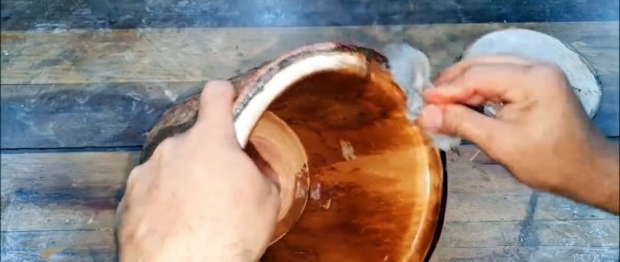 Cara membuat kotak roti dari sekeping kayu balak