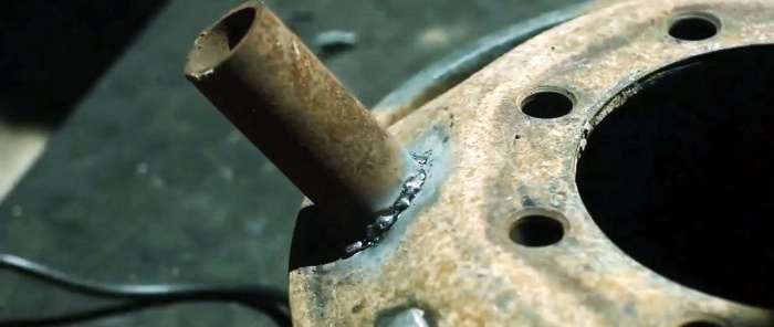 Cara membuat lubang api dari rim roda lama