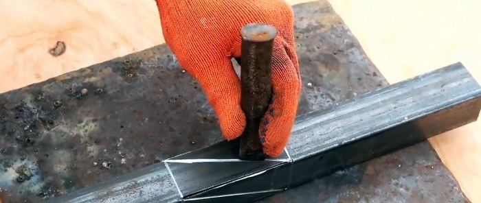 Cómo torcer un tubo perfilado para un balaustre.