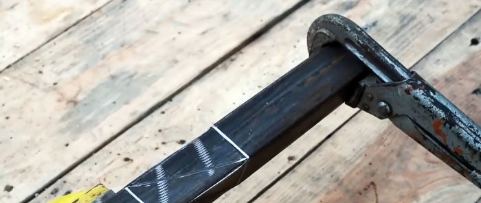 Comment tordre un tube profilé pour un balustre