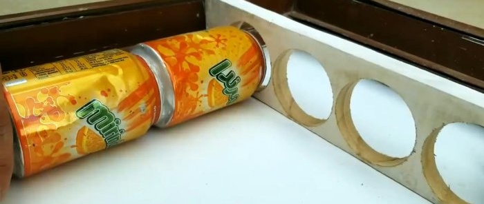 How to assemble a solar collector for heating from aluminum cans