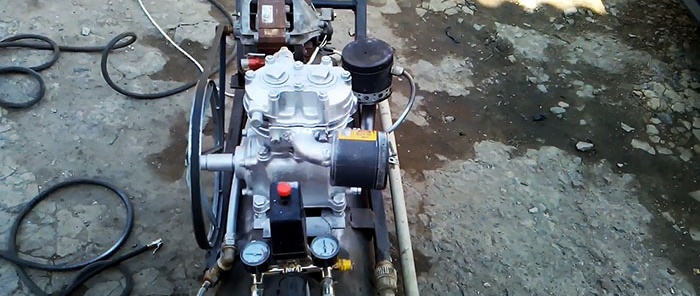 Luftkompressor från en ZIL-enhet och en tvättmaskinsmotor