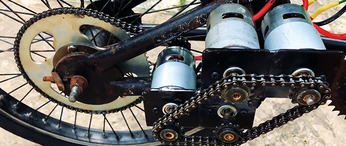 How to make an electric bicycle with 4 low-power motors that accelerates to 70 km/h