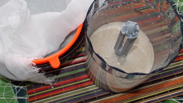 Cara membuat susu oat di rumah