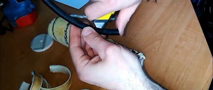 Cómo hacer un rodillo texturizado para imitar el bambú usando masilla