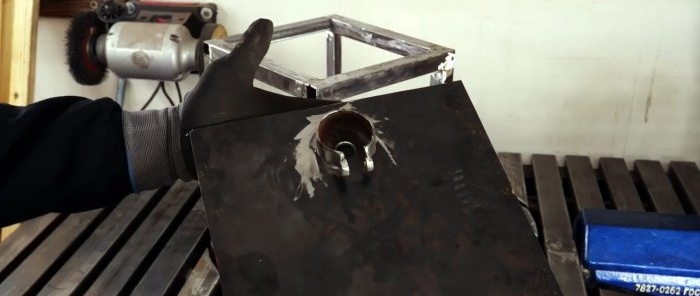 איך להכין מכונה פשוטה לחיתוך מעוצב של מתכת ממקדחה