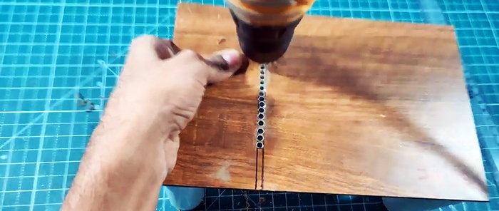 صنع منشار طاولة صغير 12 فولت