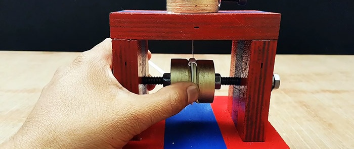 Cara membuat mesin untuk menanggalkan penebat dari sebarang wayar