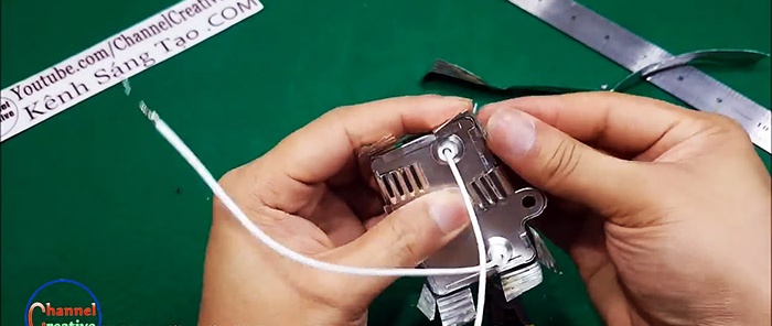 Paano gumawa ng isang aparato para sa mabilis na pag-desoldering ng mga circuit board