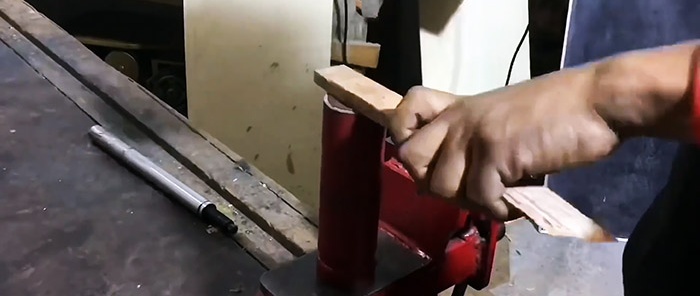Ako vyrobiť hriadeľ pre kotúčovú pílu zo šrotu