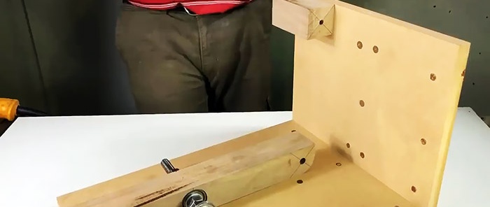 Come realizzare una sega circolare compatta da un trapano con profondità di taglio regolabile