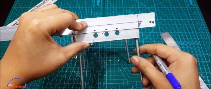 איך להכין כיריים חשמליות מיני 12 V