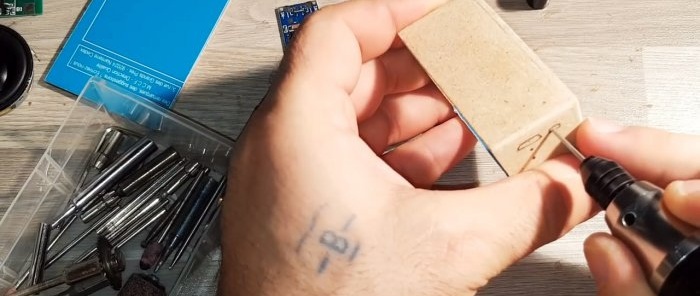 Cách làm loa siêu trầm mini bằng Bluetooth