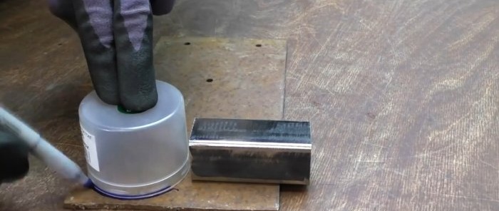 Come realizzare un accessorio per smerigliatrice per una smerigliatrice angolare
