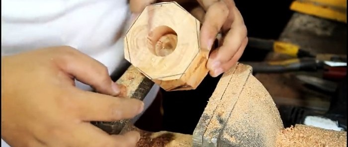 How to make a grinder from a sharpening machine