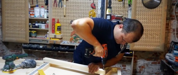 How to make a stable folding travel table with your own hands