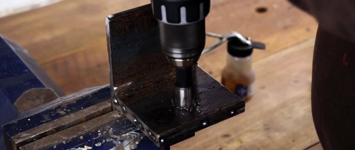 كيفية صنع آلة قطع من طاحونة الزاوية وممتصات الصدمات القديمة