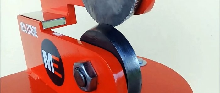 How to make a disc leaf cutter